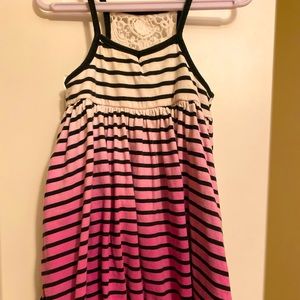 Girls dress
